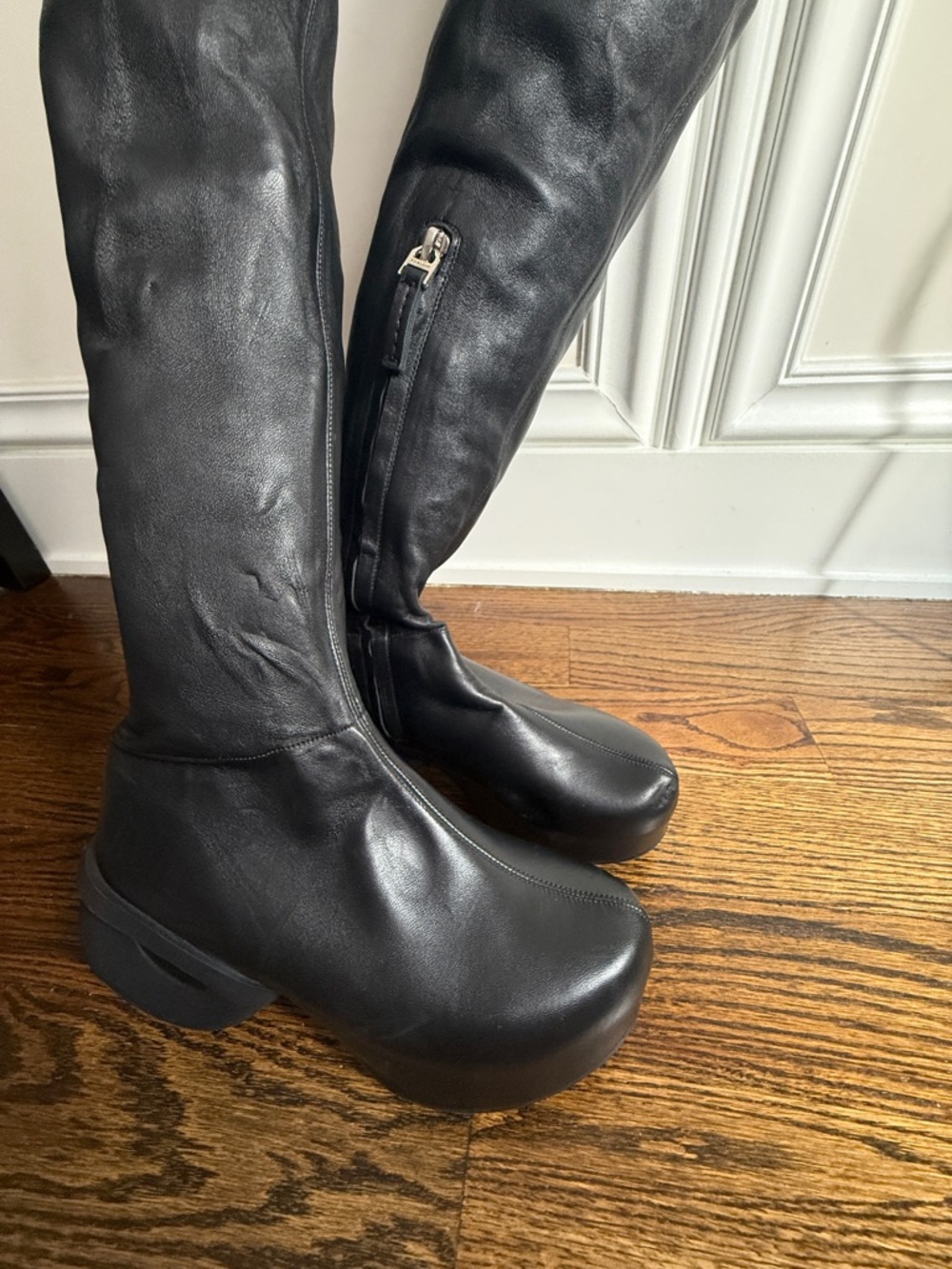 GIVENCHY G-Clog Lambskin Black Leather Over-the-knee Vouge Runway Boots Size 35 - Picture 11 of 16